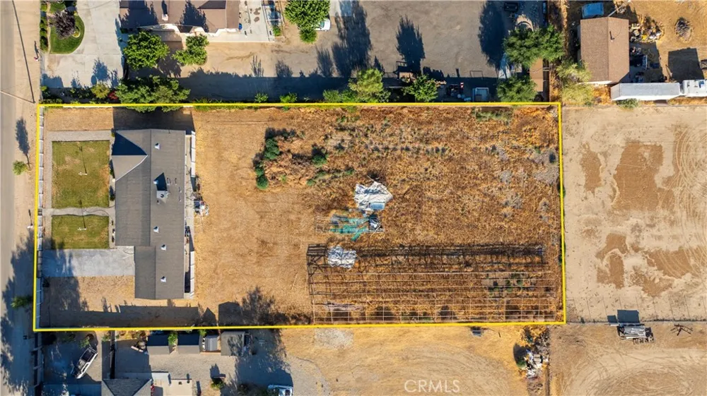 10031 E Avenue R10 Littlerock, CA 93543