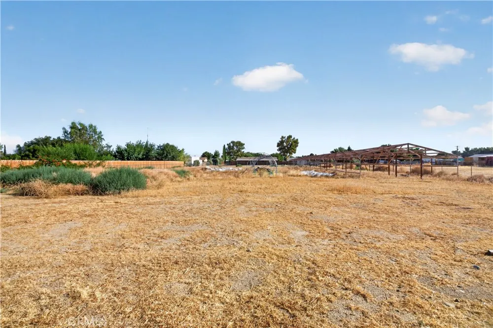 10031 E Avenue R10 Littlerock, CA 93543