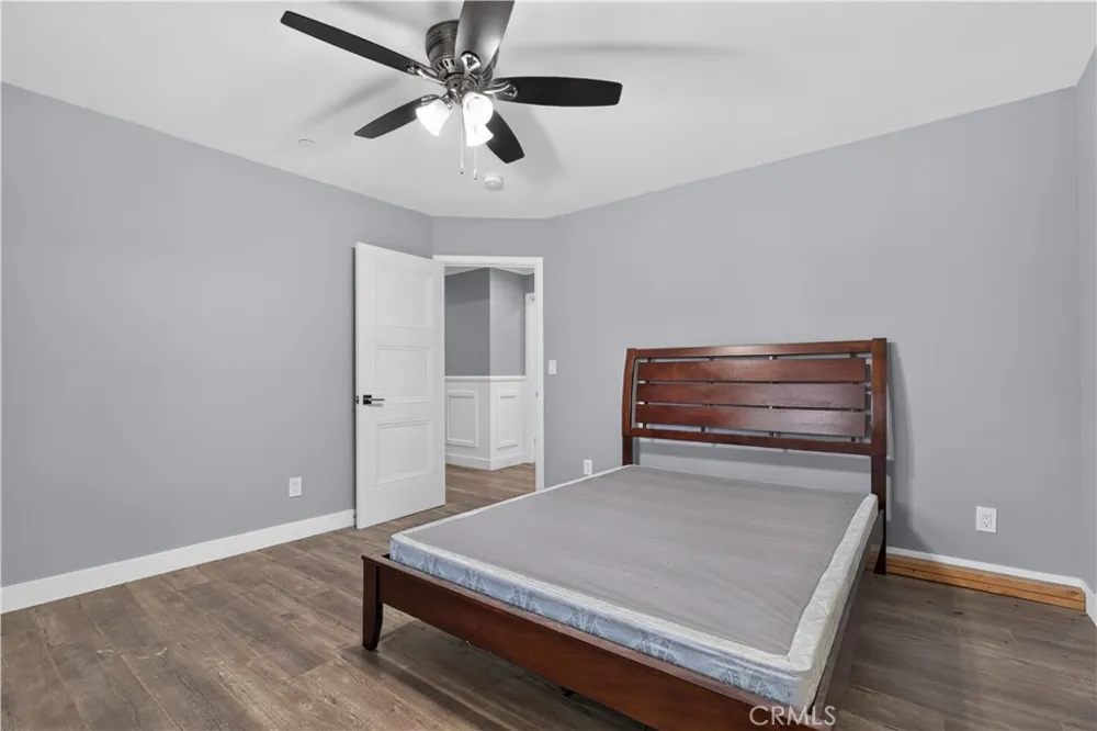 10031 E Avenue R10 Littlerock, CA 93543