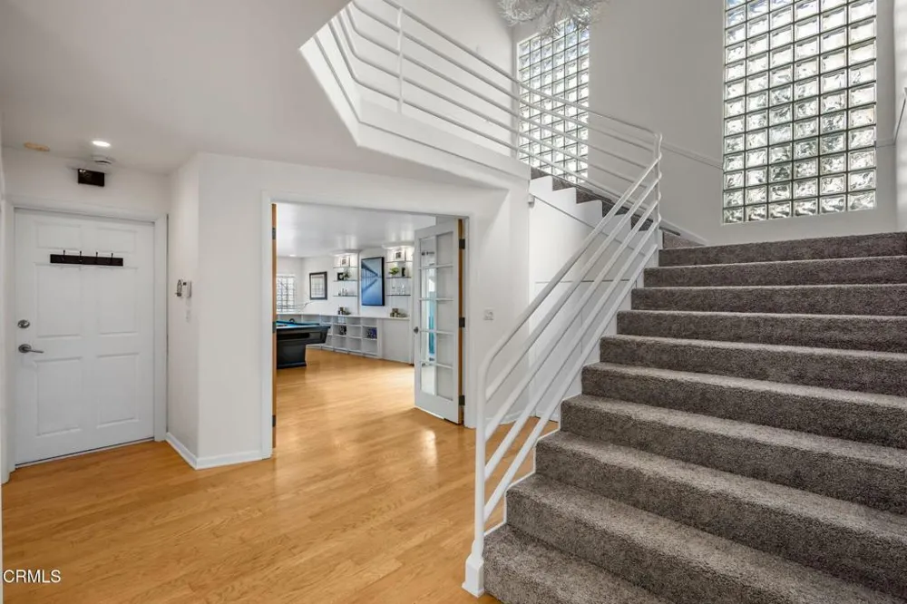 2150 Napoli Drive Oxnard, CA 93035