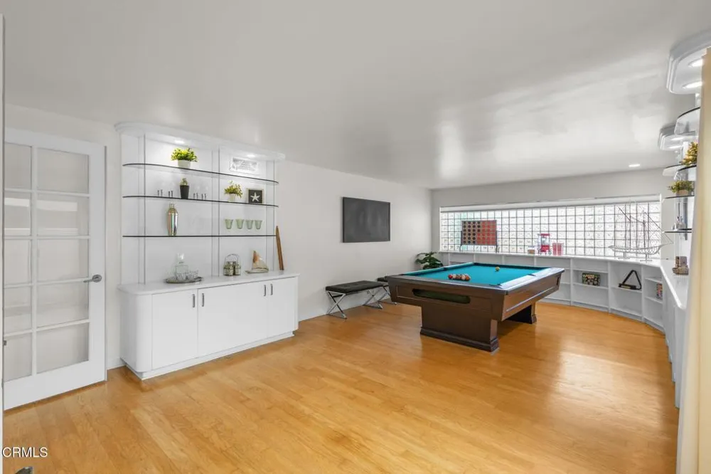 2150 Napoli Drive Oxnard, CA 93035