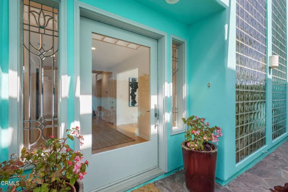 2150 Napoli Drive Oxnard, CA 93035