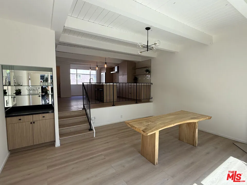 6639 Green Valley Circle Culver City, CA 90230