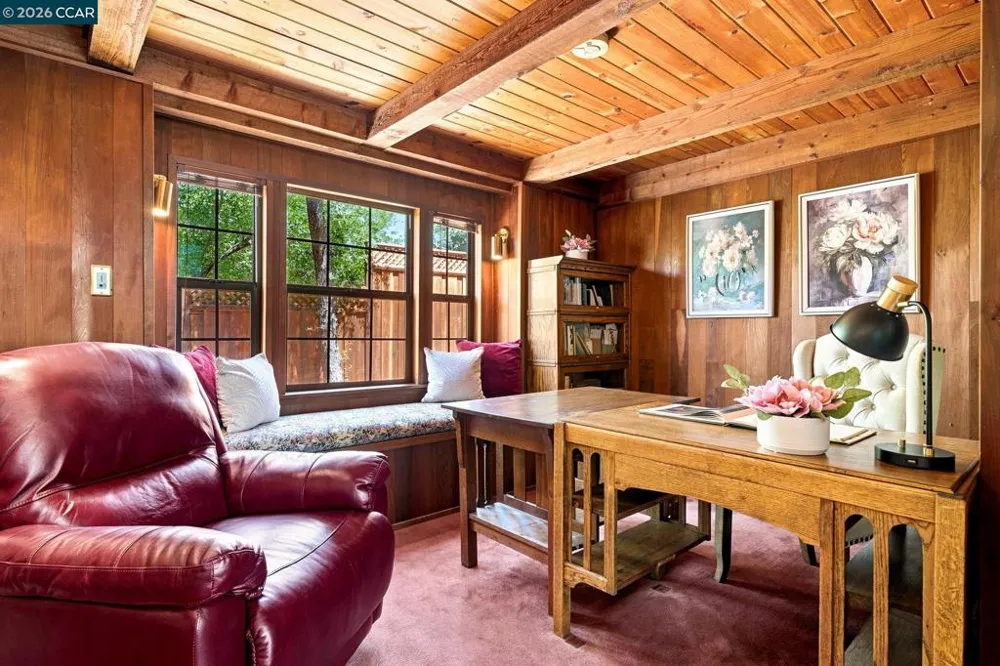 890 Holly Hill Dr Walnut Creek, CA 94596