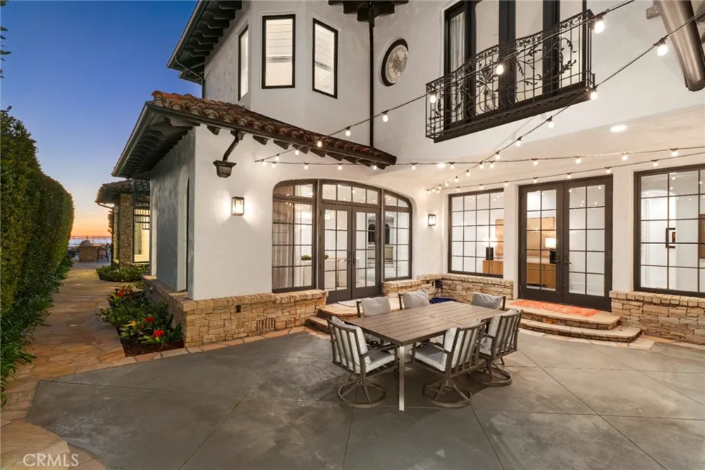 15 Shoreline Newport Coast, CA 92657