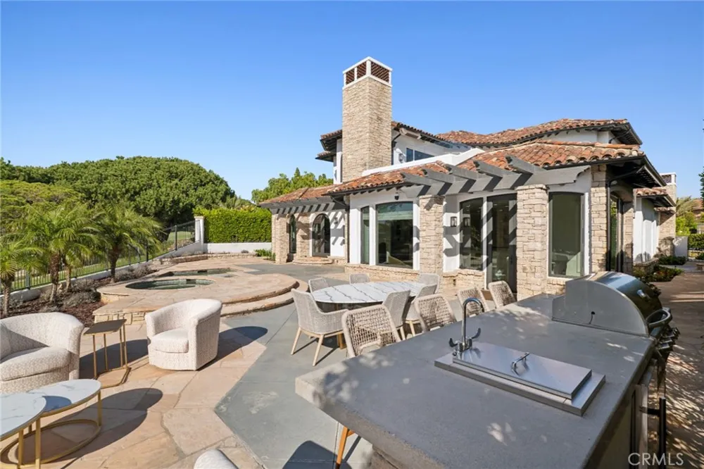 15 Shoreline Newport Coast, CA 92657