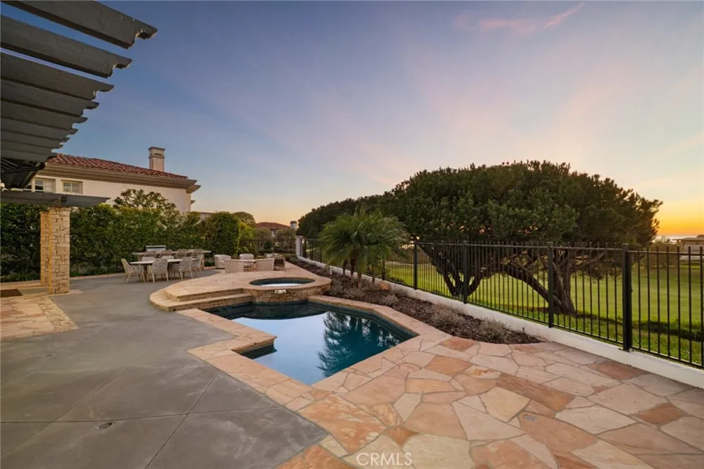 15 Shoreline Newport Coast, CA 92657