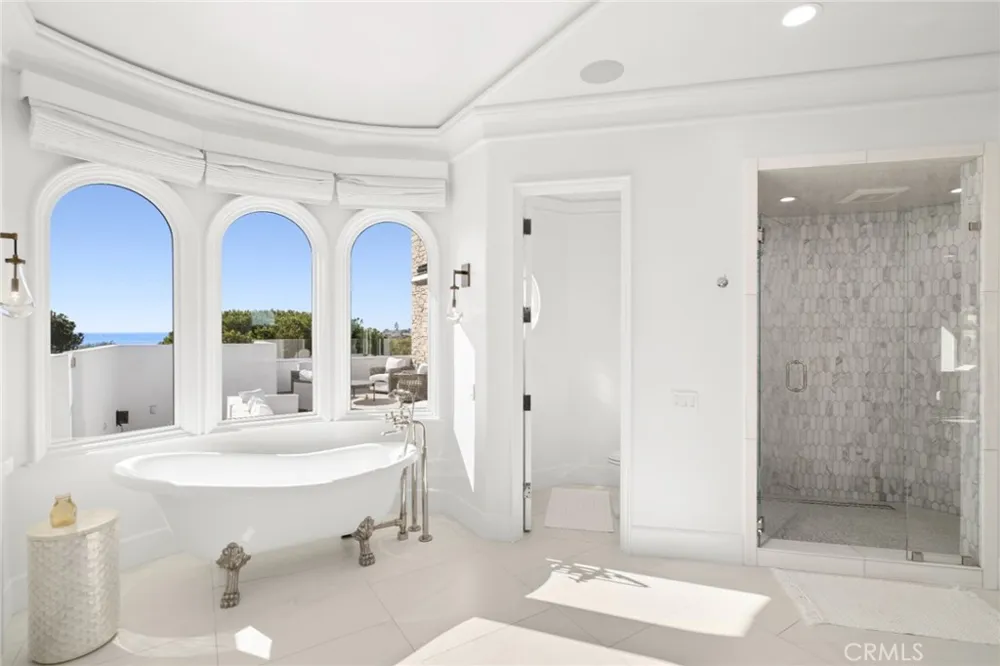15 Shoreline Newport Coast, CA 92657