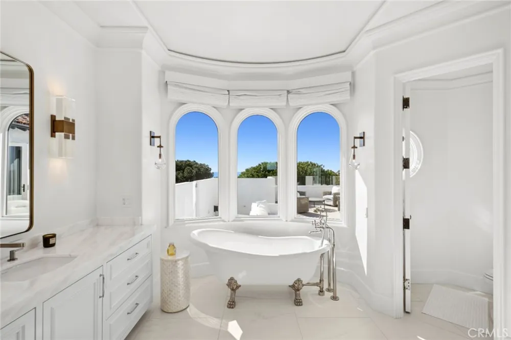 15 Shoreline Newport Coast, CA 92657