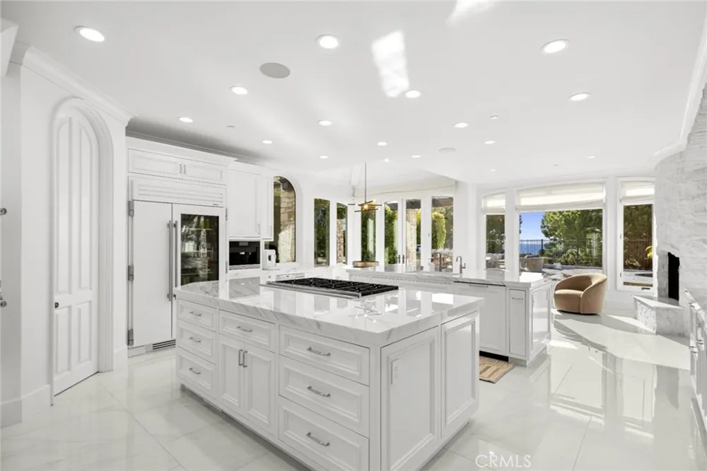 15 Shoreline Newport Coast, CA 92657