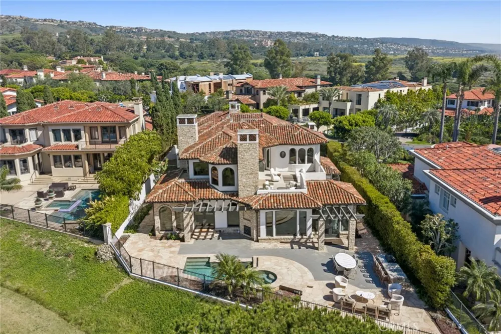 15 Shoreline Newport Coast, CA 92657