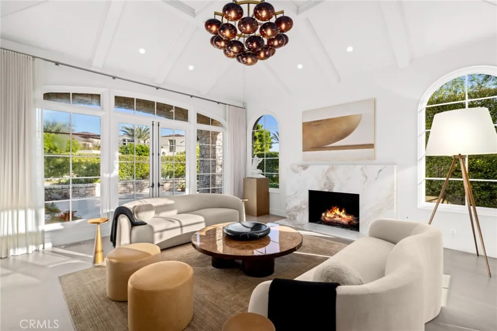 15 Shoreline Newport Coast, CA 92657
