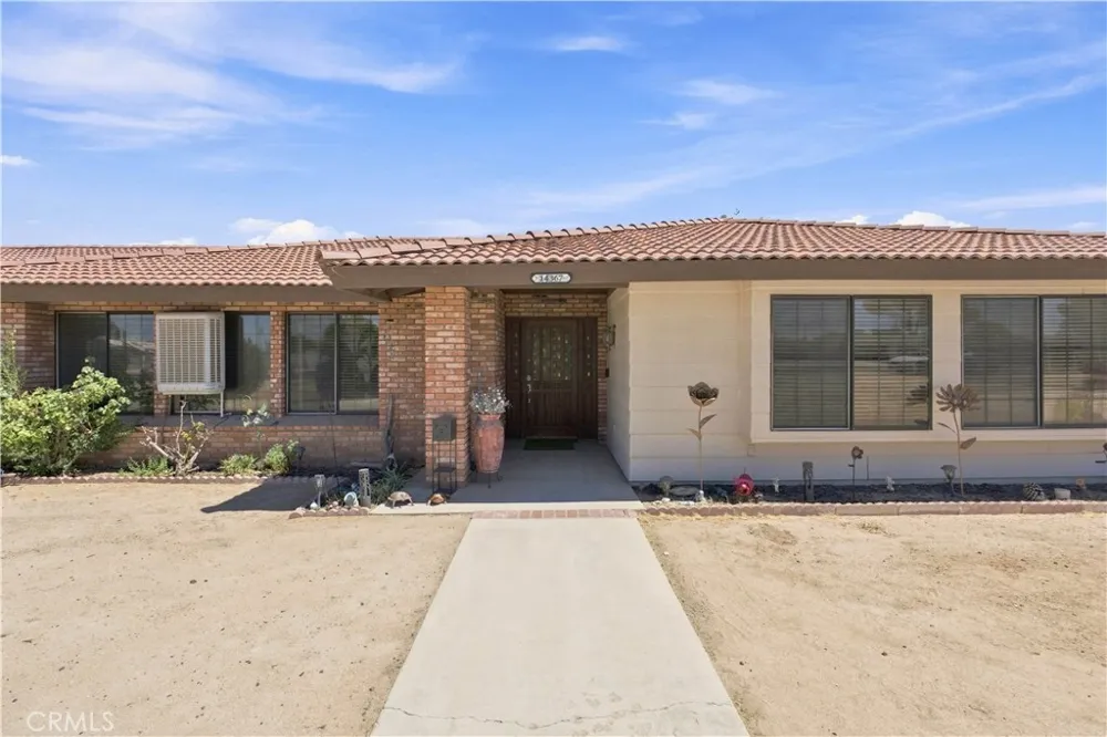 14367 Flathead Apple Valley, CA 92307