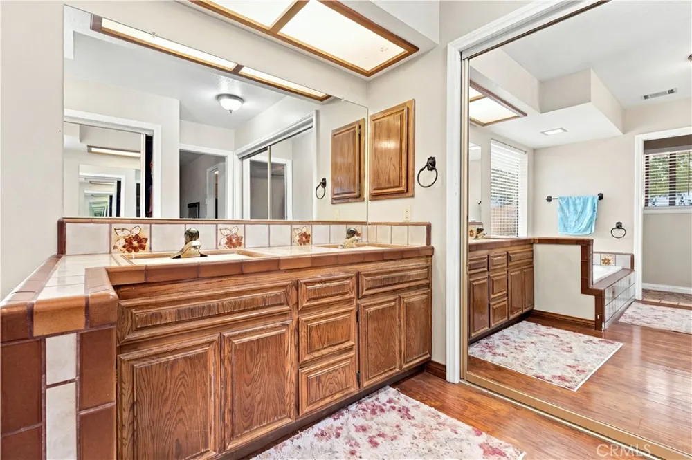 14367 Flathead Apple Valley, CA 92307