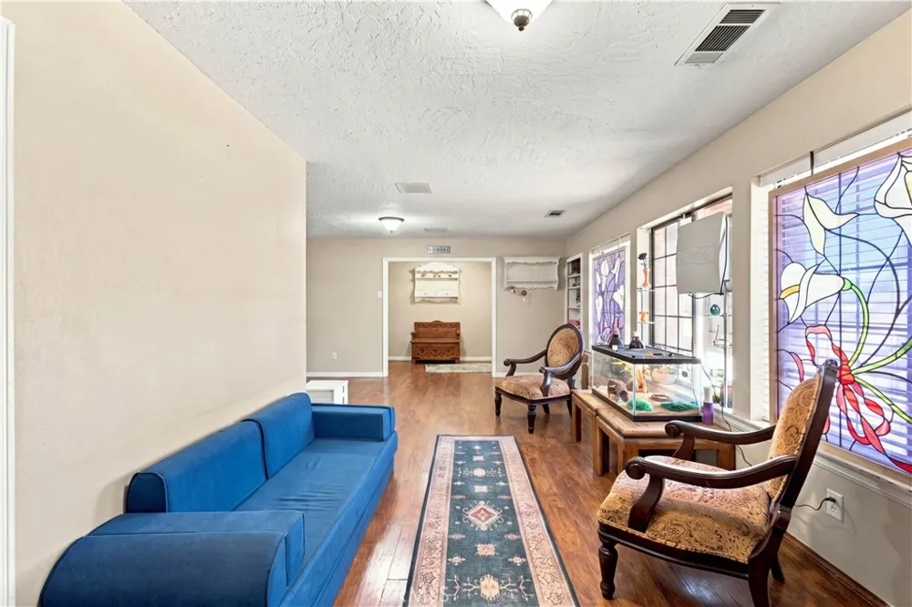 14367 Flathead Apple Valley, CA 92307