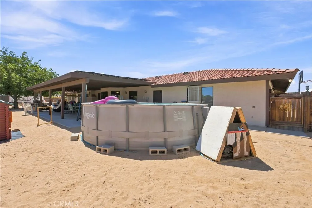 14367 Flathead Apple Valley, CA 92307