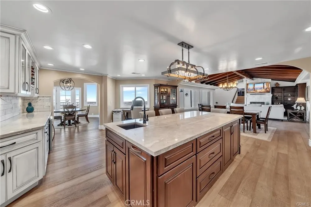 3 Mustang Road Rancho Palos Verdes, CA 90275