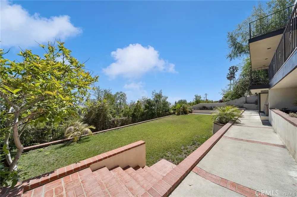 3 Mustang Road Rancho Palos Verdes, CA 90275