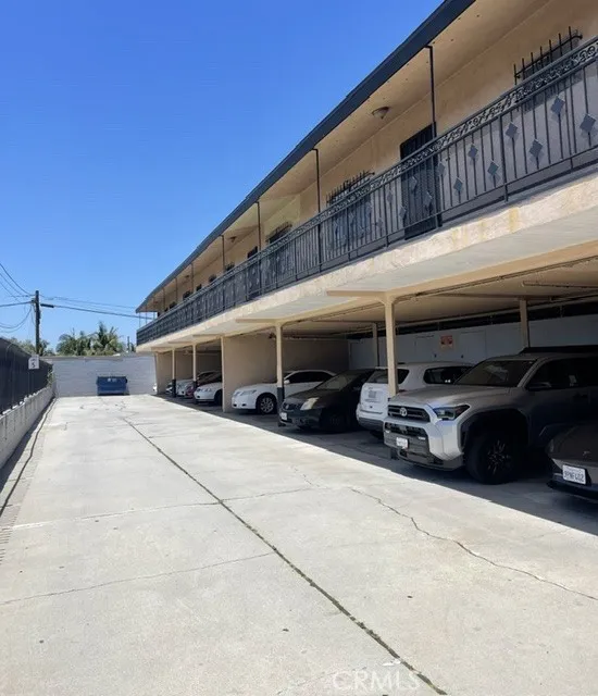 10841 S Prairie Inglewood, CA 90303