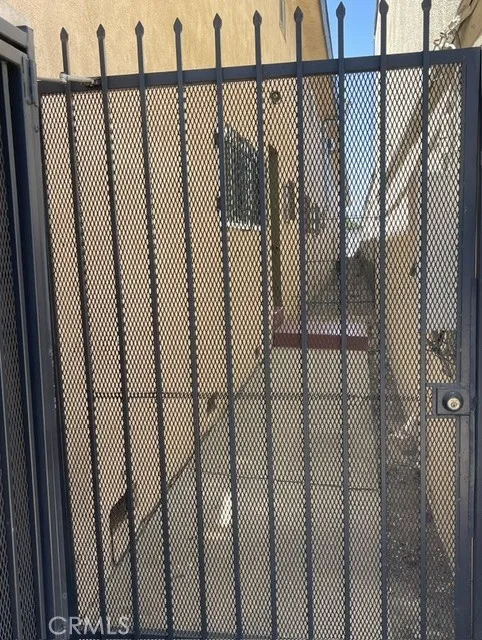 10841 S Prairie Inglewood, CA 90303