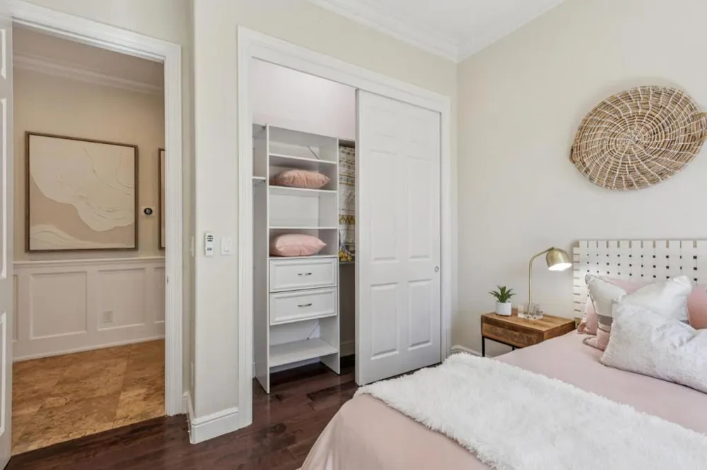 18548 Paseo Tierra Saratoga, CA 95070