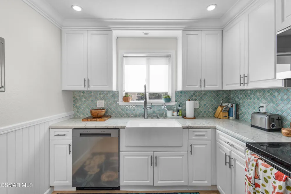 4021 Yankee Drive Agoura Hills, CA 91301