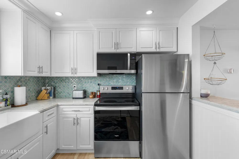 4021 Yankee Drive Agoura Hills, CA 91301