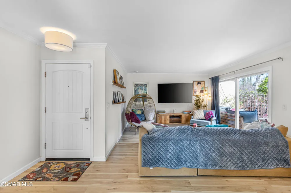 4021 Yankee Drive Agoura Hills, CA 91301