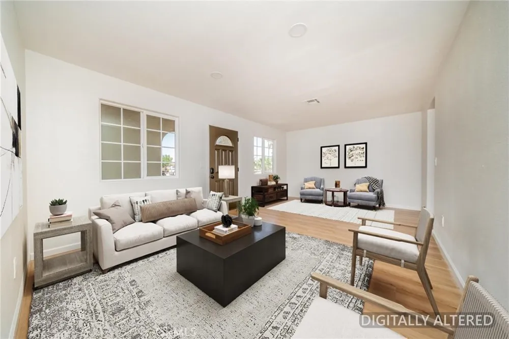 13913 Cronese Road Apple Valley, CA 92307