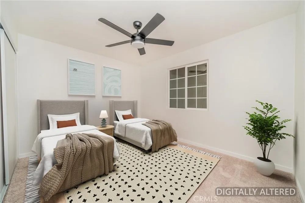 13913 Cronese Road Apple Valley, CA 92307