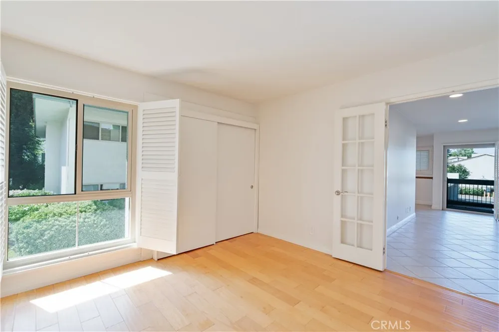 4644 Park Granada #167 Calabasas, CA 91302