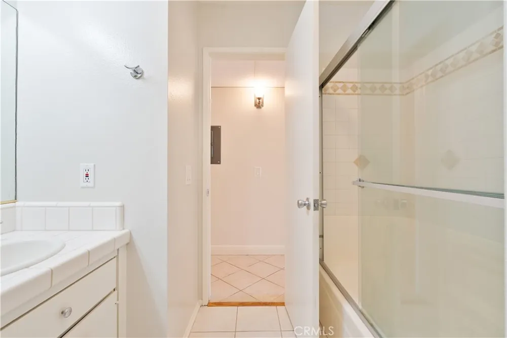4644 Park Granada #167 Calabasas, CA 91302