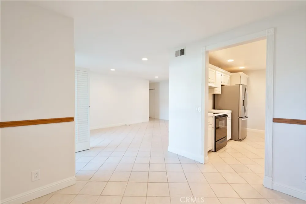 4644 Park Granada #167 Calabasas, CA 91302