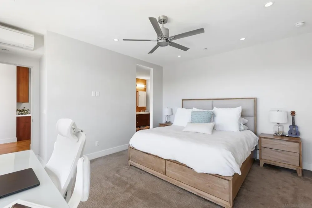 13673 Recuerdo Drive Del Mar, CA 92014