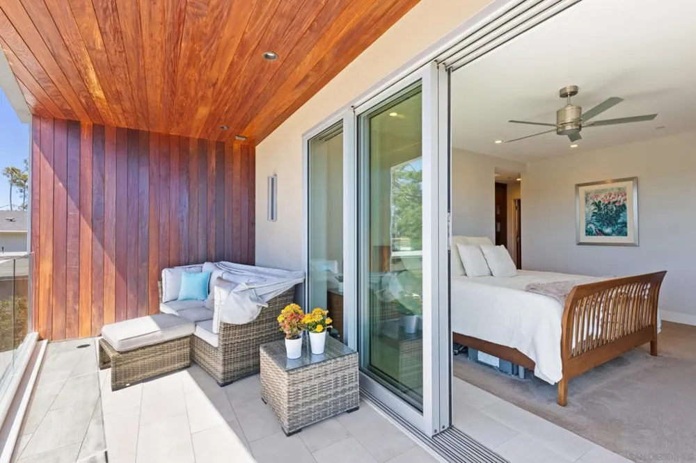 13673 Recuerdo Drive Del Mar, CA 92014