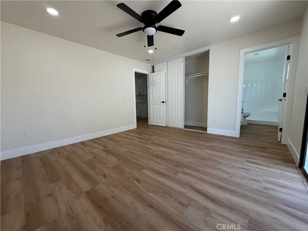 2127 Valleywood Colton, CA 92324