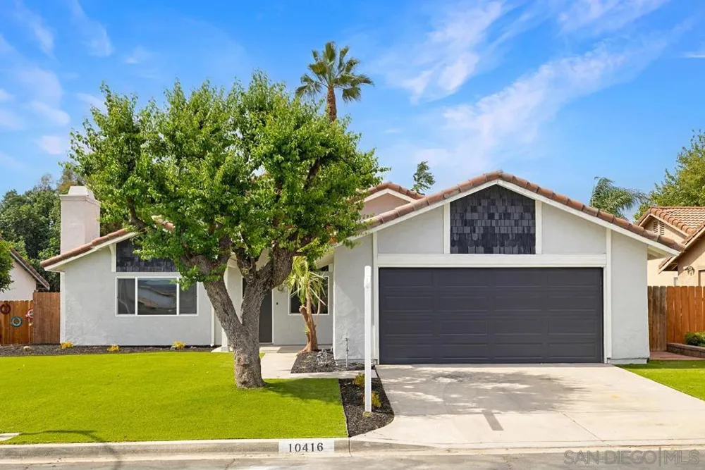 10416 Plaza Paseo Dr Lakeside, CA 92040