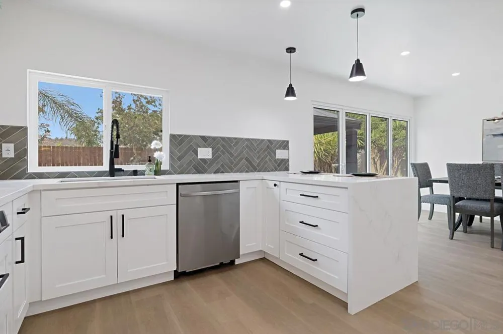 10416 Plaza Paseo Dr Lakeside, CA 92040