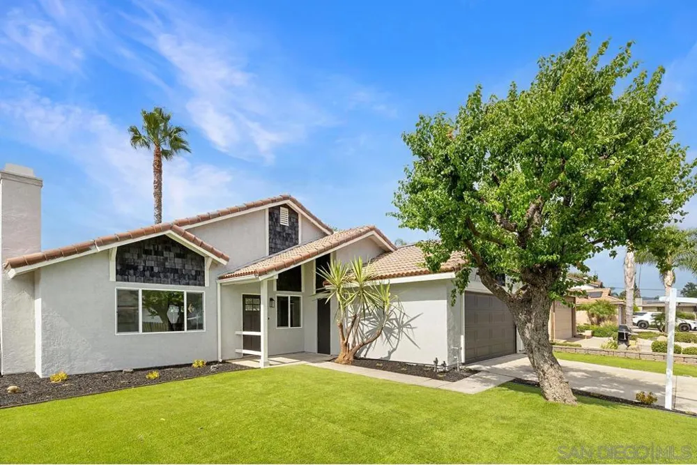 10416 Plaza Paseo Dr Lakeside, CA 92040