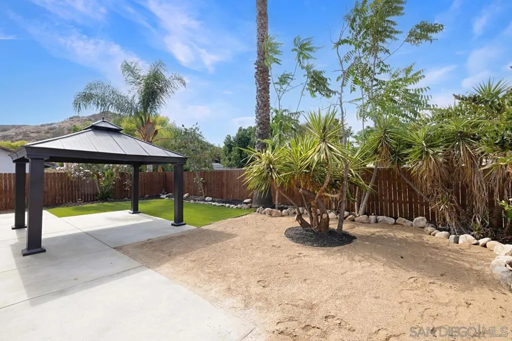 10416 Plaza Paseo Dr Lakeside, CA 92040