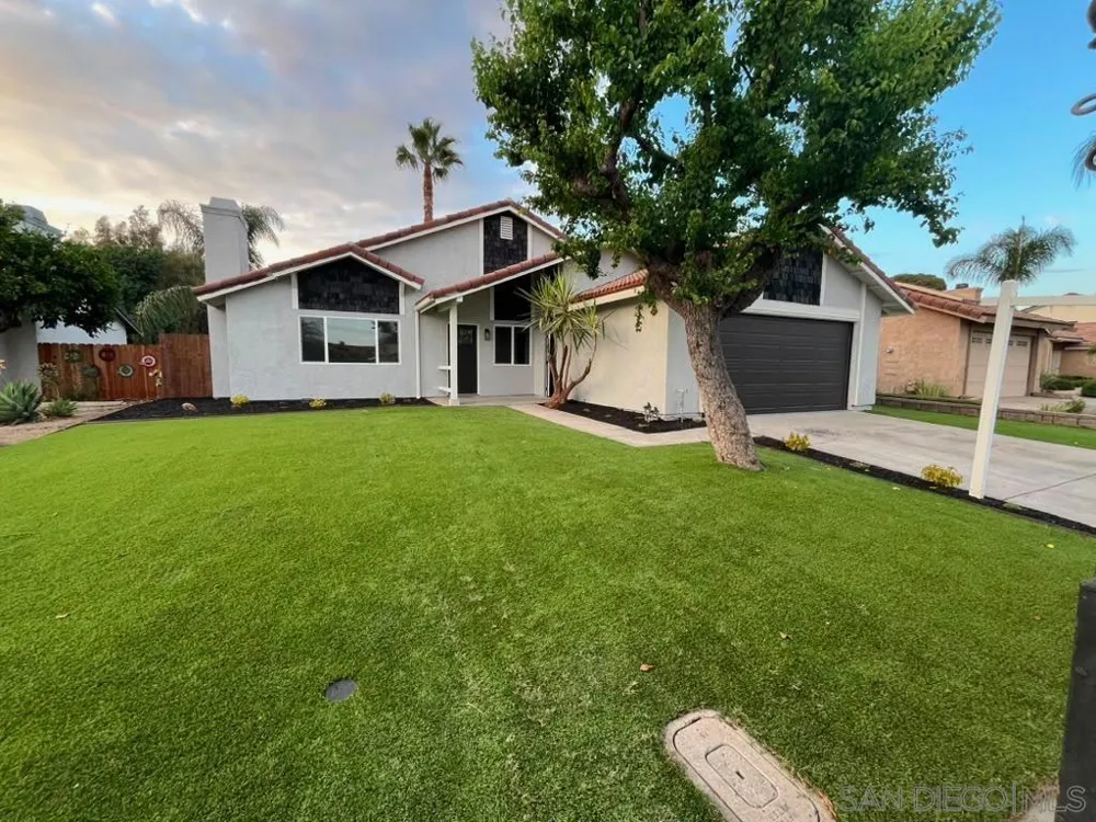 10416 Plaza Paseo Dr Lakeside, CA 92040