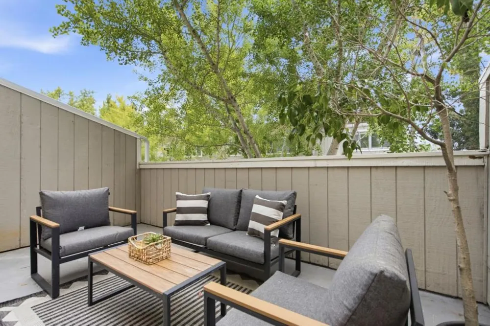 165 E Okeefe Street #9 Menlo Park, CA 94025