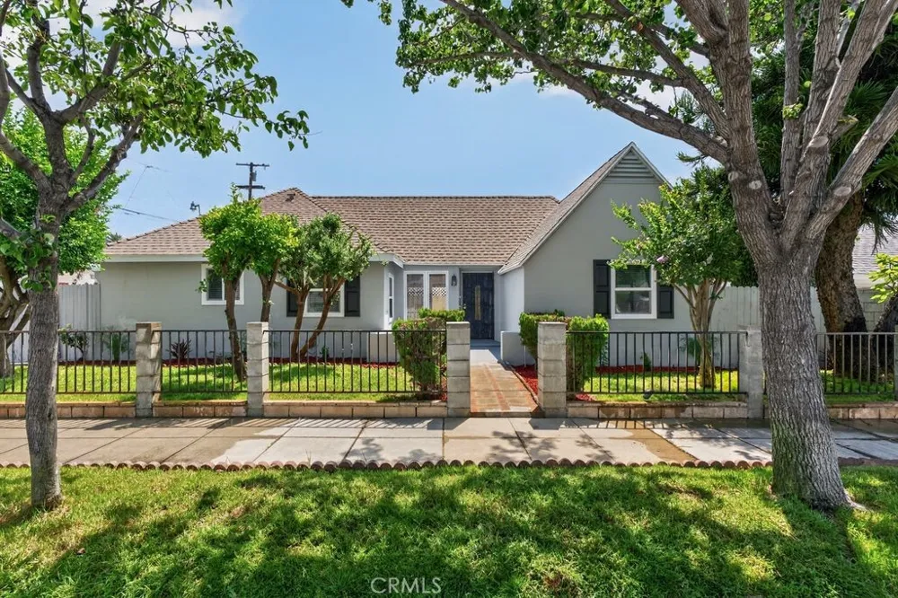 416 Monterey Ontario, CA 91764