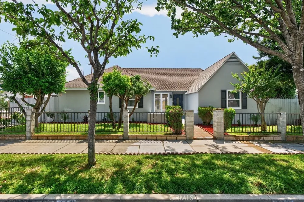 416 Monterey Ontario, CA 91764