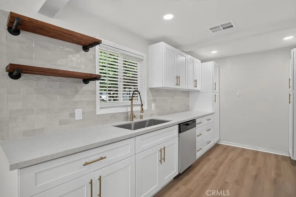 416 Monterey Ontario, CA 91764