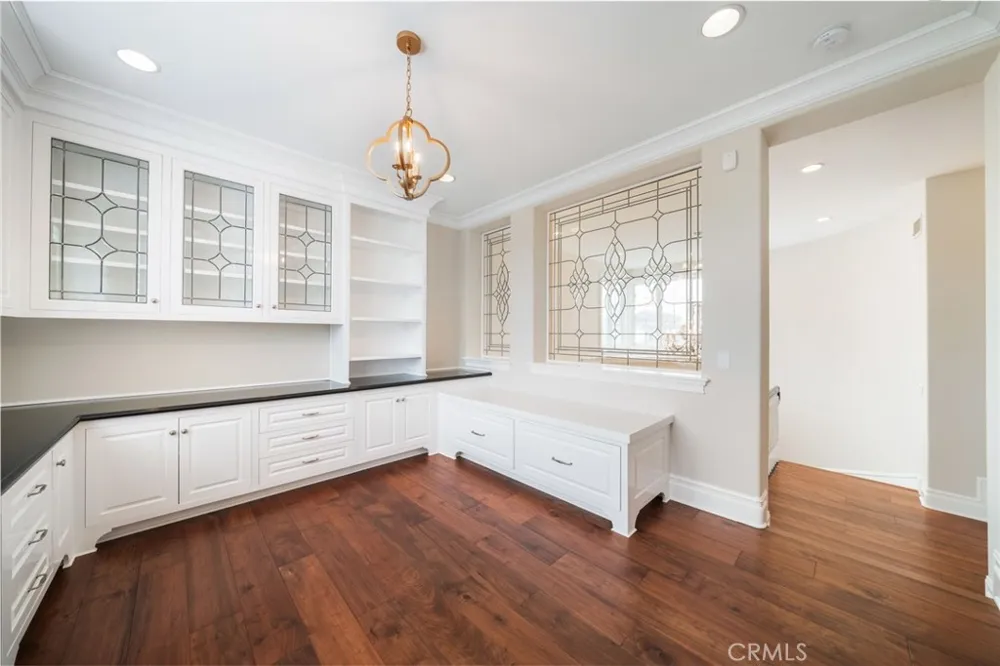 5 Thunderbird Newport Beach, CA 92660