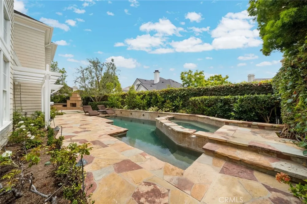 5 Thunderbird Newport Beach, CA 92660