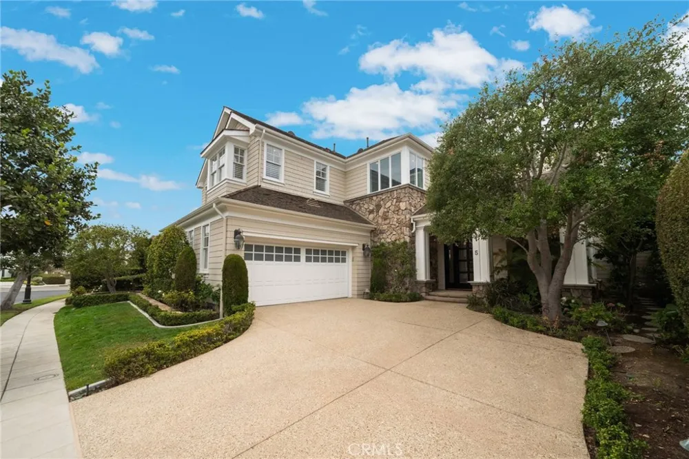 5 Thunderbird Newport Beach, CA 92660