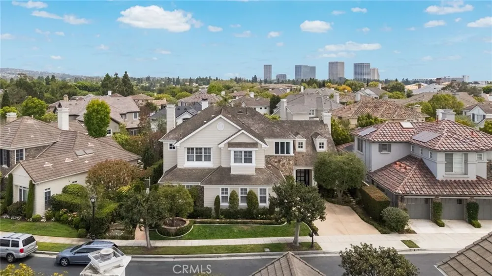 5 Thunderbird Newport Beach, CA 92660