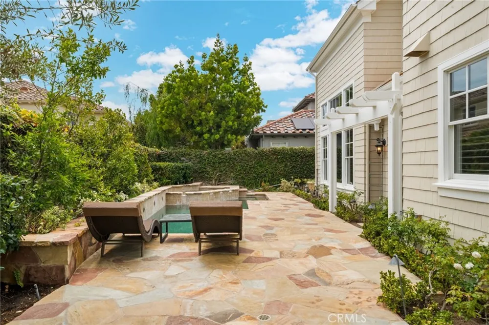 5 Thunderbird Newport Beach, CA 92660